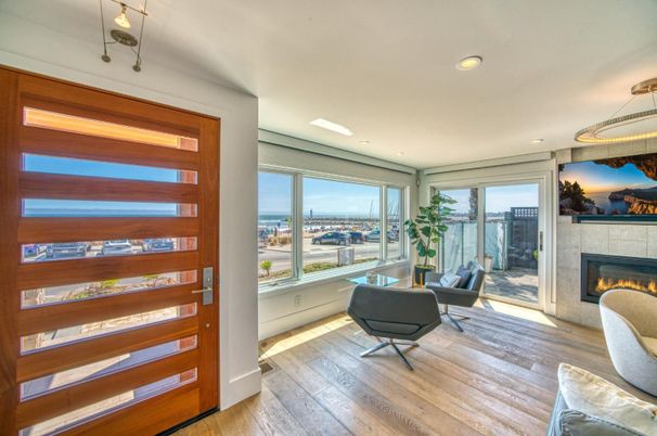 Fireplace, Interior, Pendant Lights, Recessed Lighting, Wood Texture Flooring