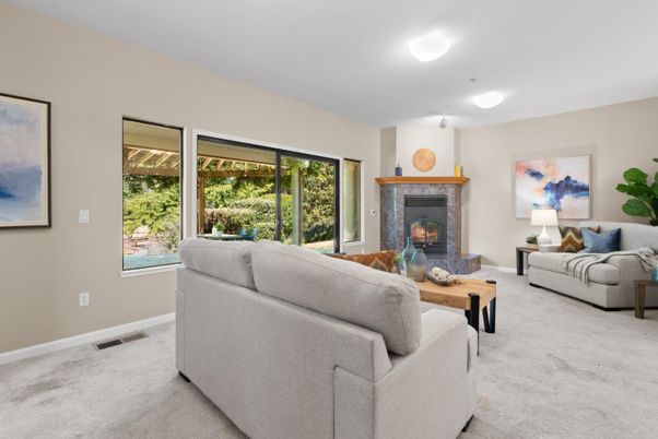 Fireplace, Interior, Living room