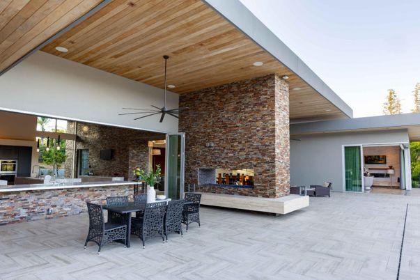 Exterior, Fireplace