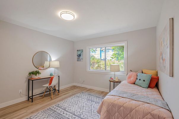 Bedroom, Home Office, Interior, Wood Texture Flooring