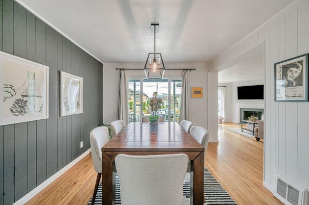 Dining room, Fireplace, Interior, Pendant Lights, Wood Texture Flooring