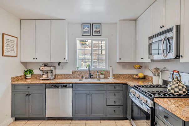 Interior, Kitchen, Stainless Steel Appliances