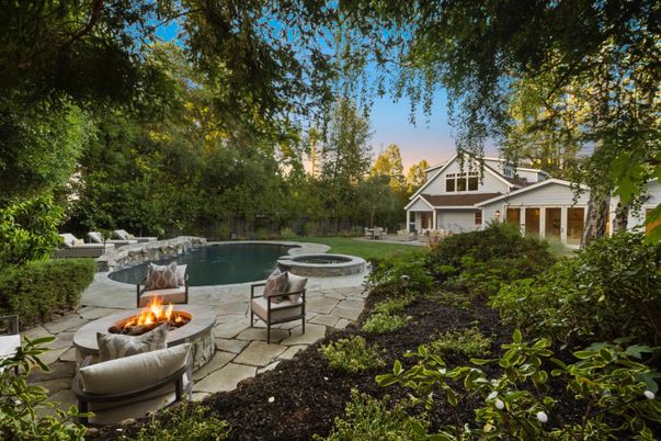 Backyard, Exterior, Pool