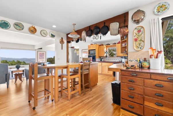 Dining room, Interior, Kitchen, Pendant Lights, Recessed Lighting, Wood Texture Flooring