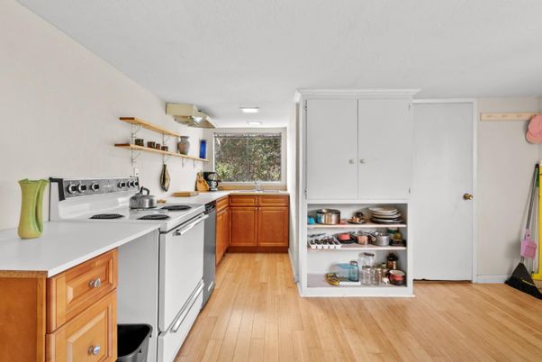 Interior, Kitchen, Wood Texture Flooring