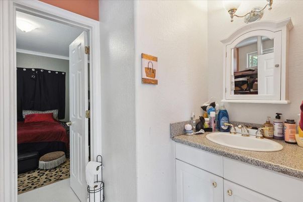 Bathroom, Bedroom, Interior