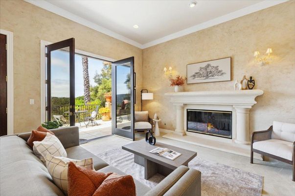 Fireplace, Interior, Living room, Recessed Lighting