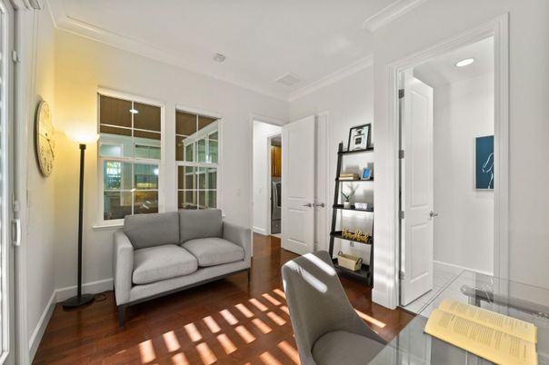 Interior, Recessed Lighting, Wood Texture Flooring