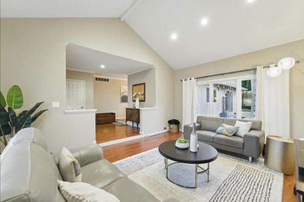 Interior, Living room, Recessed Lighting, Wood Texture Flooring