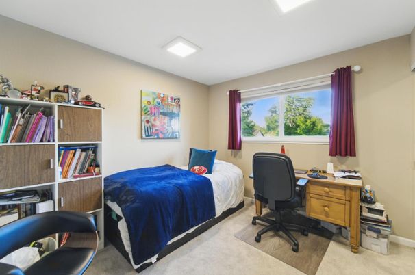 Bedroom, Home Office, Interior, Recessed Lighting