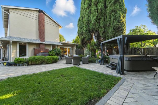 Backyard, Exterior, Hot Tub