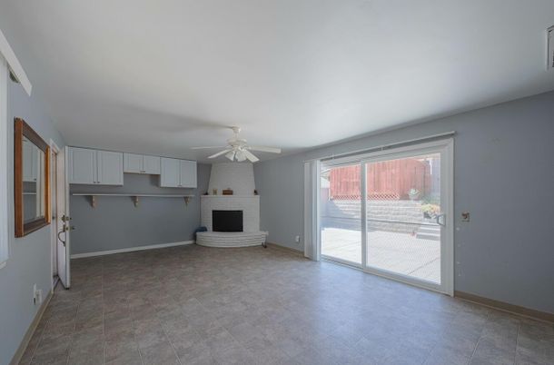 Empty room, Fireplace, Interior