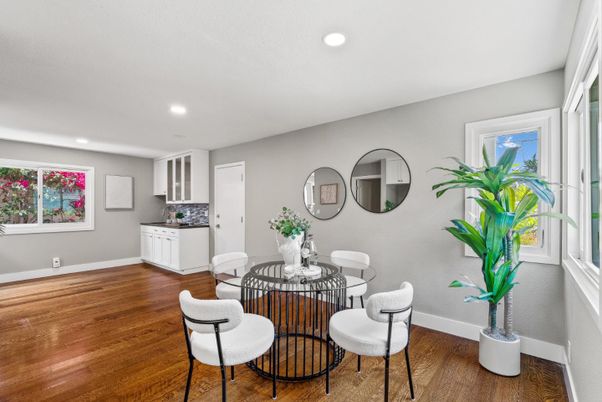 Dining room, Interior, Recessed Lighting, Wood Texture Flooring