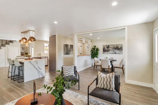 Dining room, Interior, Kitchen, Pendant Lights, Recessed Lighting, Wood Texture Flooring