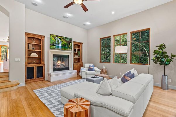 Fireplace, Interior, Living room, Recessed Lighting, Wood Texture Flooring
