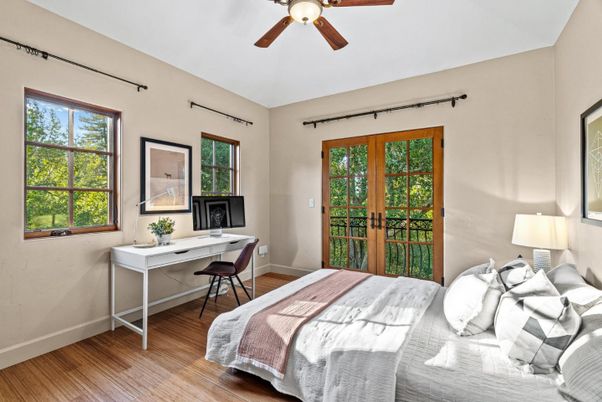 Bedroom, Home Office, Interior, Wood Texture Flooring