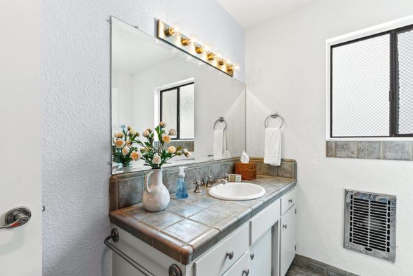 Bathroom, Interior, Tile Countertops