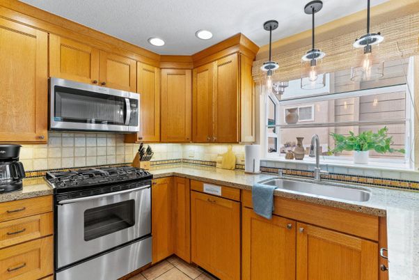 Interior, Kitchen, Pendant Lights, Recessed Lighting, Stainless Steel Appliances