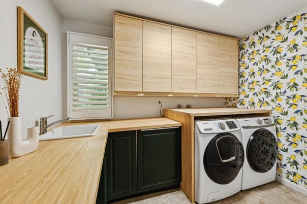 Interior, Washer