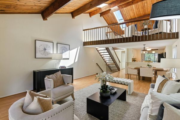Dining room, Interior, Living room, Pendant Lights, Wooden Beams, Wooden Ceilings, Wood Texture Flooring