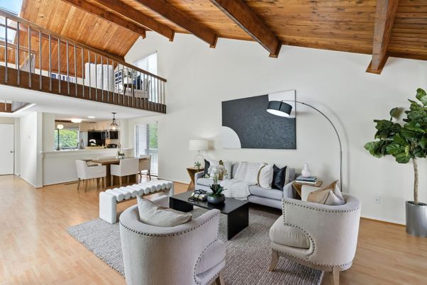 Dining room, Interior, Kitchen, Living room, Pendant Lights, Wooden Beams, Wooden Ceilings, Wood Texture Flooring
