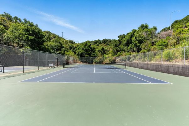 Exterior, Tennis Courts