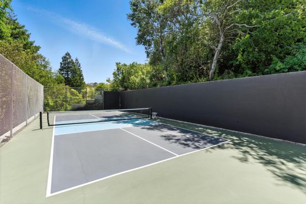 Exterior, Tennis Courts