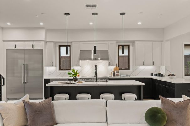 Interior, Kitchen, Living room, Pendant Lights, Recessed Lighting, Stainless Steel Appliances