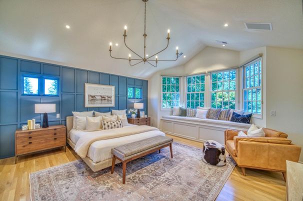 Bedroom, Chandelier, Interior, Recessed Lighting, Wood Texture Flooring