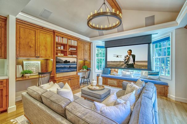 Interior, Living room, Pendant Lights, Projection Screen, Wood Texture Flooring