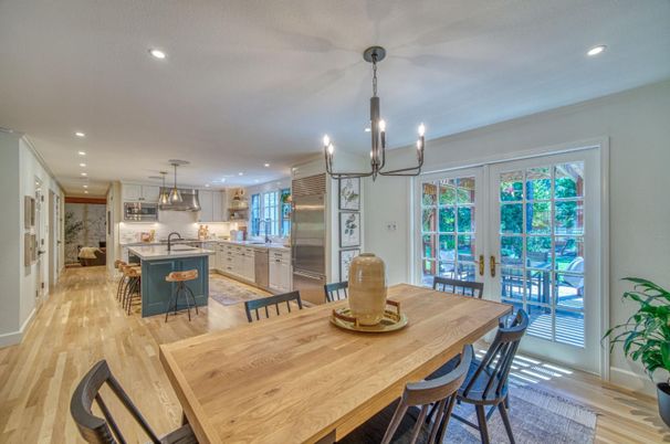Dining room, Interior, Kitchen, Pendant Lights, Recessed Lighting, Stainless Steel Appliances, Wood Texture Flooring
