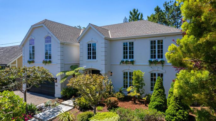 Attached, Exterior, Facade, French Provincial