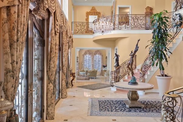 Chandelier, Interior, Recessed Lighting