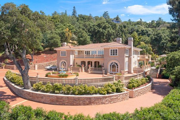 Backyard, Exterior, Facade, Mediterranean