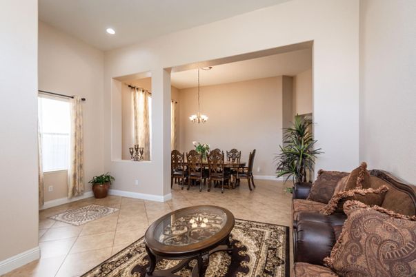 Chandelier, Dining room, Interior, Living room, Recessed Lighting