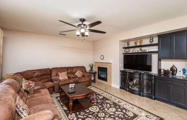 Fireplace, Interior, Living room