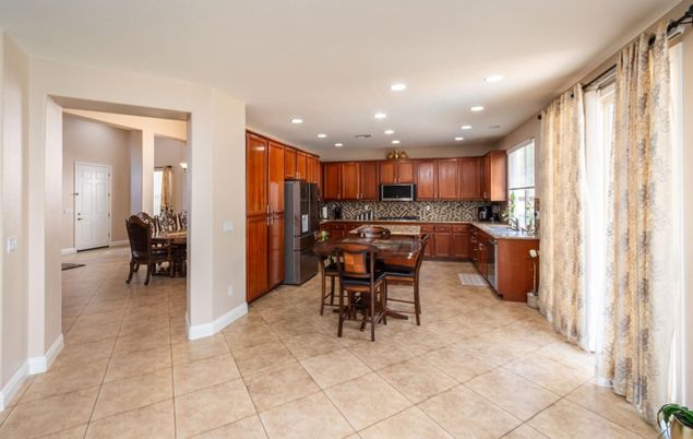Dining room, Interior, Kitchen, Recessed Lighting