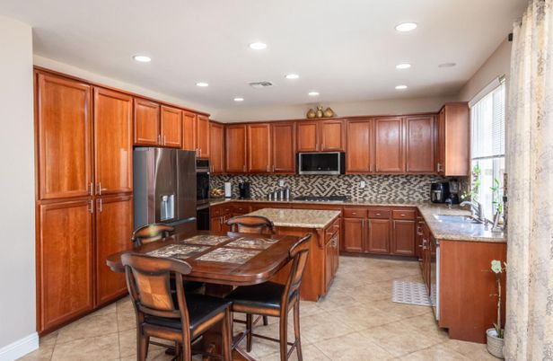 Dining room, Interior, Kitchen, Recessed Lighting