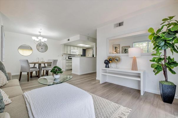 Chandelier, Dining room, Interior, Kitchen, Living room, Stainless Steel Appliances, Wood Texture Flooring