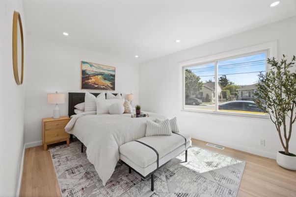 Bedroom, Interior, Recessed Lighting, Wood Texture Flooring