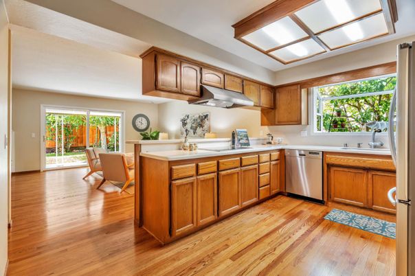 Interior, Kitchen, Stainless Steel Appliances, Wood Texture Flooring