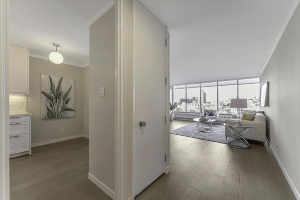Interior, Pendant Lights, Wood Texture Flooring