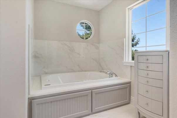 Bathroom, Interior, Marble, Marble Walls