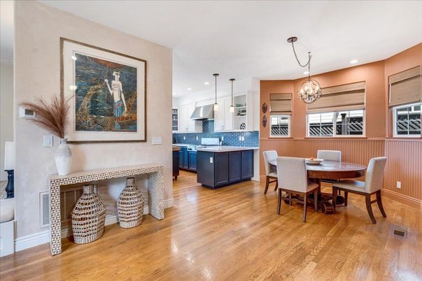 Chandelier, Dining room, Interior, Kitchen, Pendant Lights, Recessed Lighting, Wood Texture Flooring