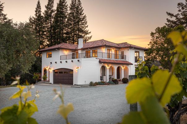 Attached, Exterior, Facade, Spanish Mediterranean