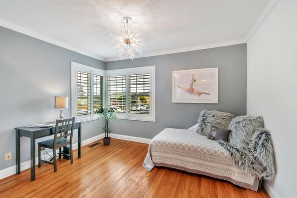 Bedroom, Chandelier, Home Office, Interior, Wood Texture Flooring
