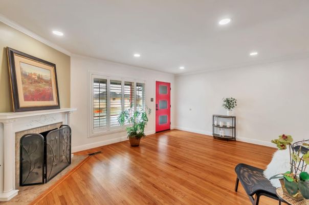 Fireplace, Interior, Recessed Lighting, Wood Texture Flooring