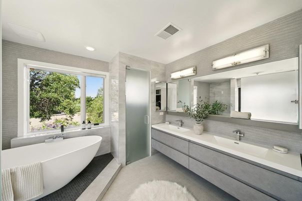 Bathroom, Dual Sink Vanities, Free Standing Baths, Interior, Recessed Lighting