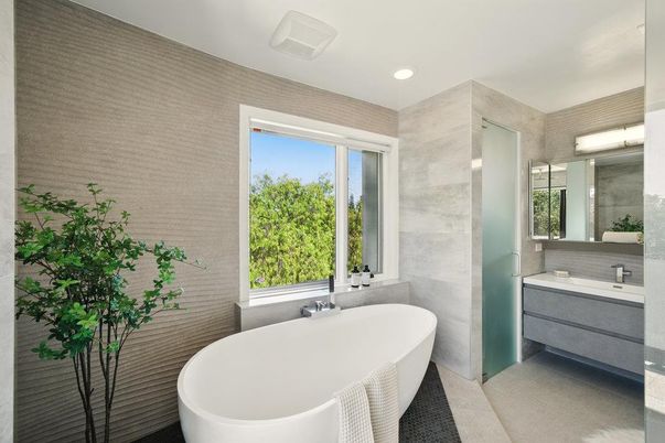 Bathroom, Free Standing Baths, Interior, Recessed Lighting