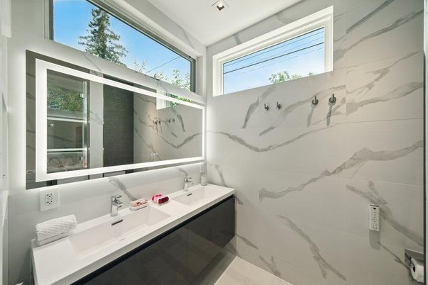 Bathroom, Interior, Marble Walls